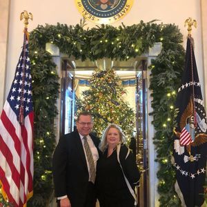 Meet your Posher, Robin